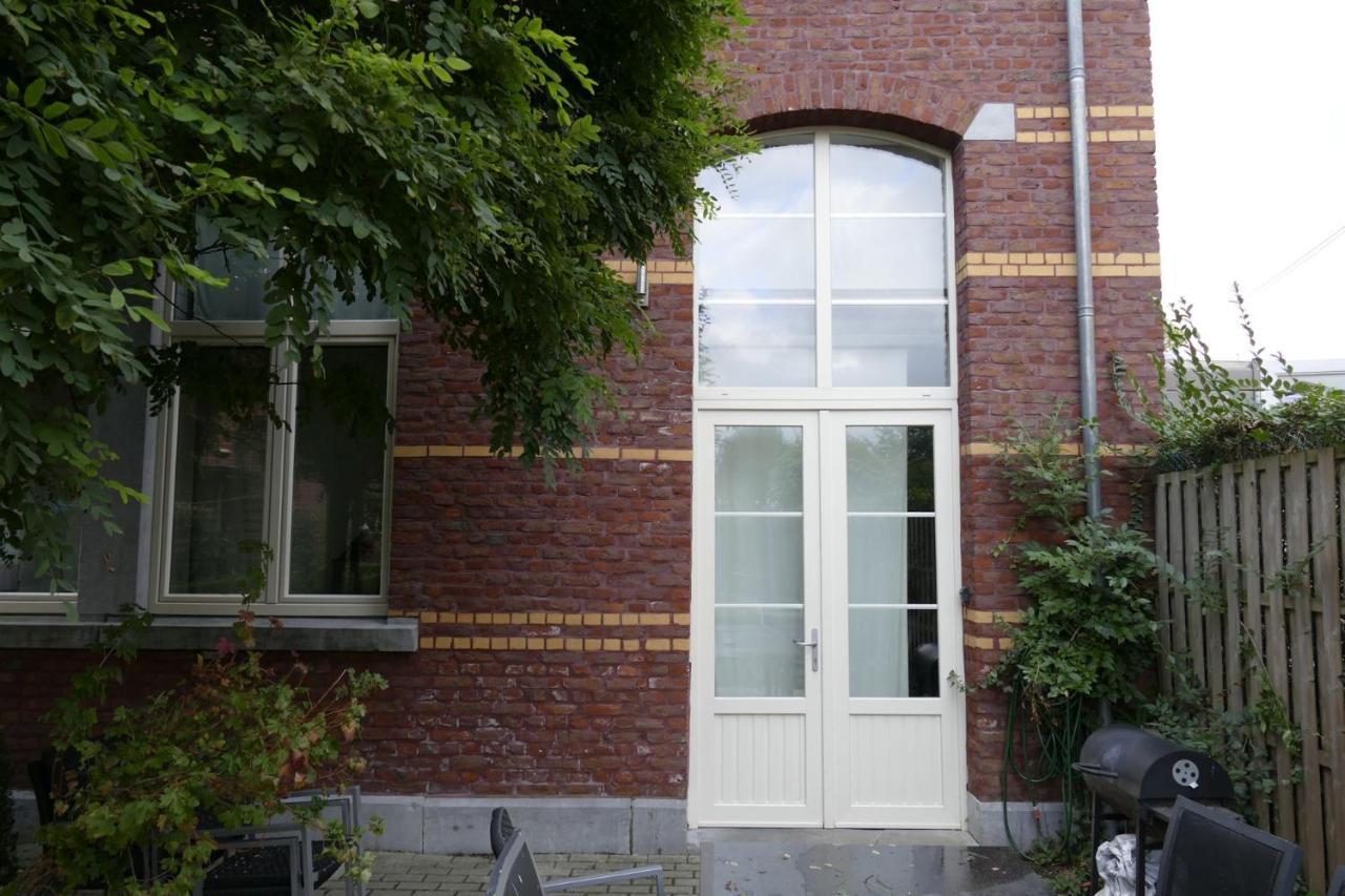 De Oude School Apartment Visé Exterior foto