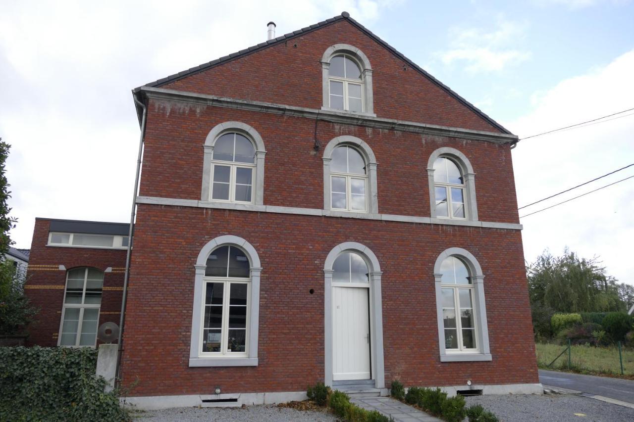 De Oude School Apartment Visé Exterior foto